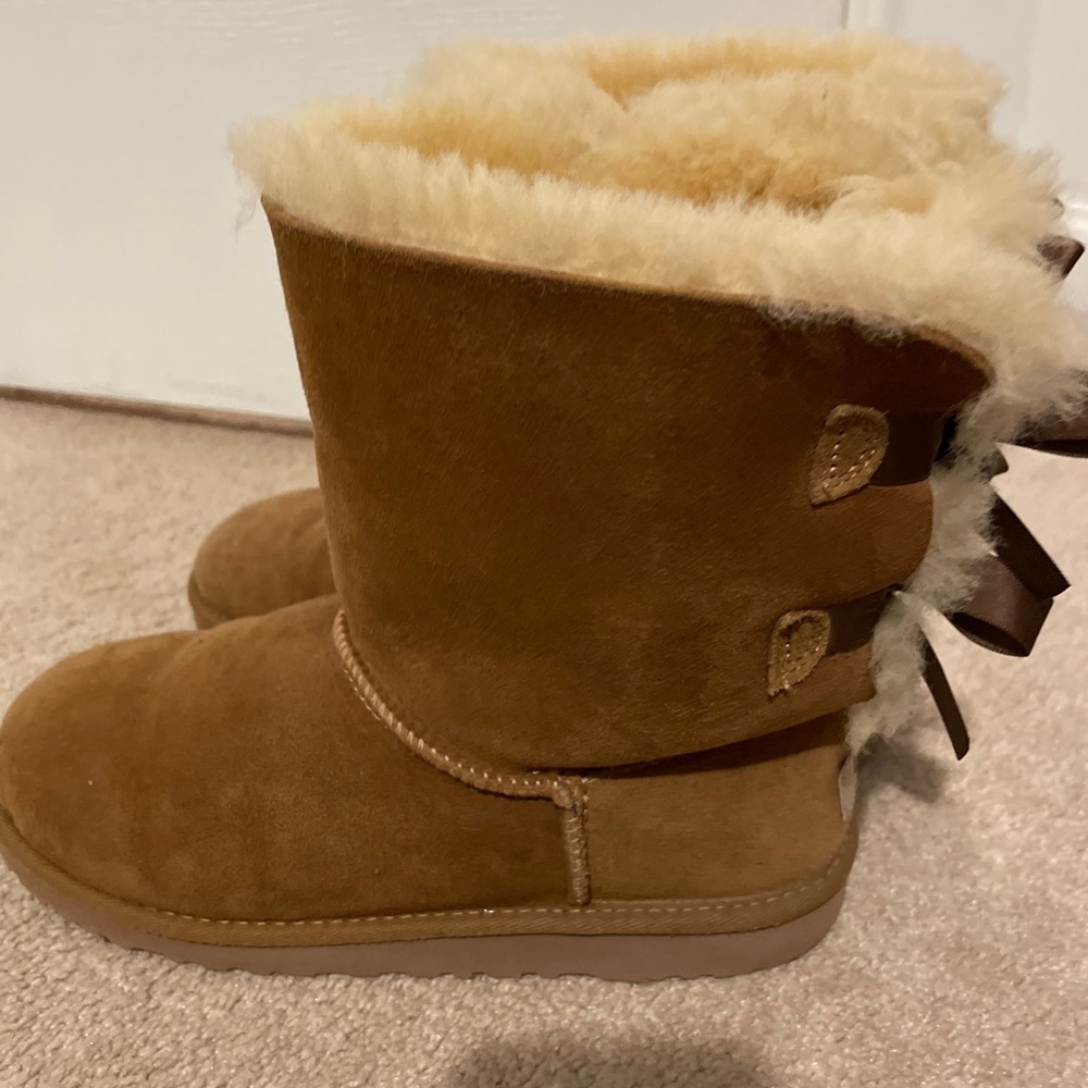 UGGS!